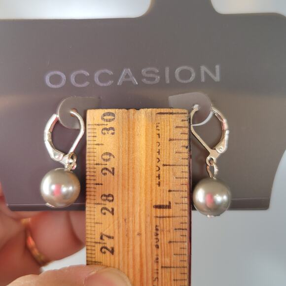 Silver-Tone 36" Multi-Strand Gray Faux Pearl Layered Necklace, Drop Earrings Set - Picture 7 of 14